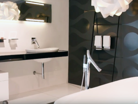 Vernetztes Zuhause, Badezimmer mit dem Smartphone steuern