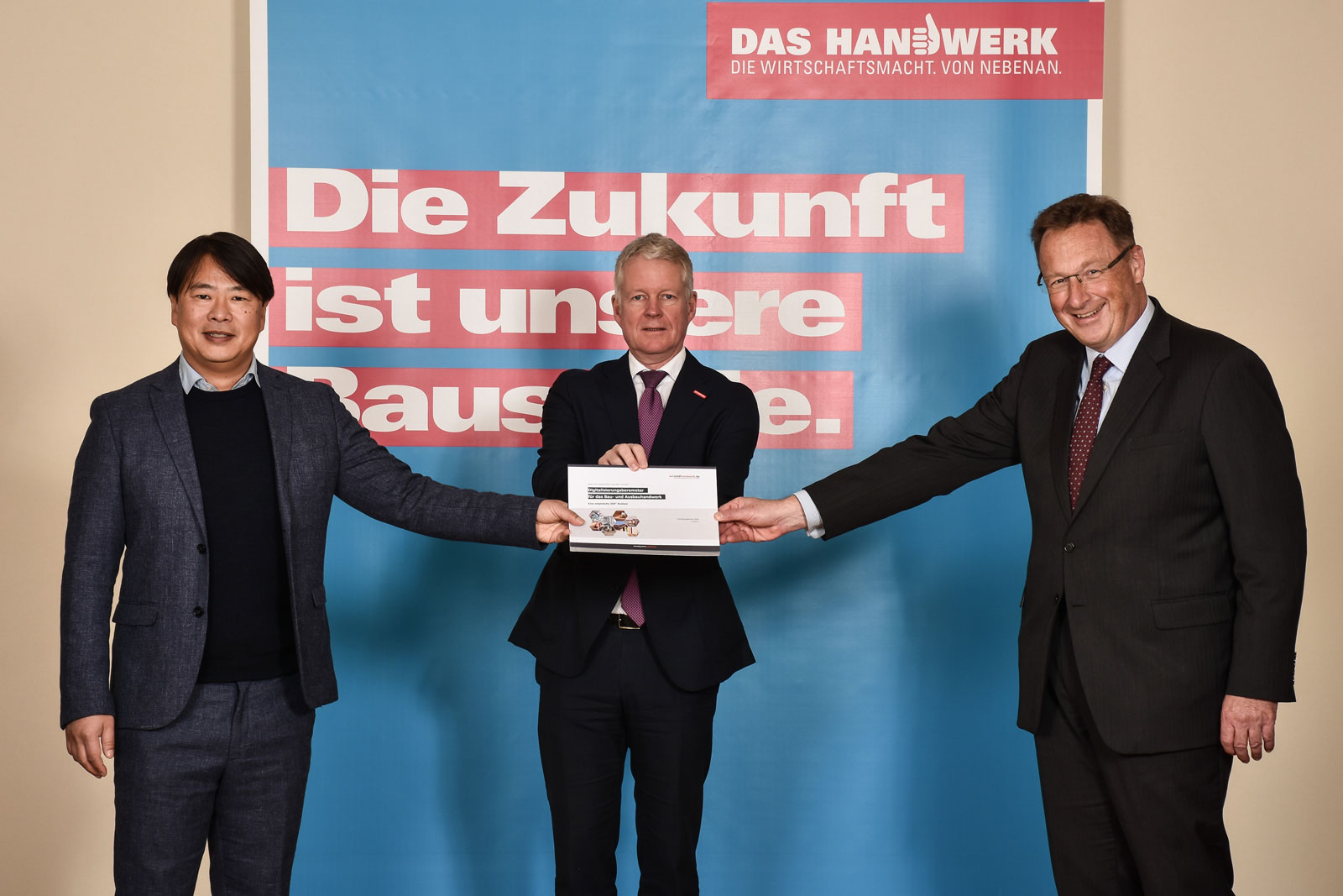 Rückblick: Eines der Highlights in 2020 war die Übergabe des deutschlandweiten Digitalisierungsbarometers in Berlin